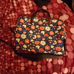 SOLD BNWOT Kate Spade universal daisy laptop bag